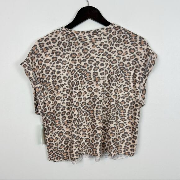 Honeydew Terry Cloth Short Sleeve and Shorts Pajama Set Leopard Size Medium - Picture 5 of 5